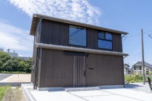 【施工事例】牛舎をリノベーションした「日吉津の賃貸住宅」